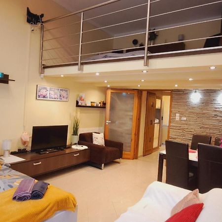 Szandi Belvarosi Apartman Szeged Ngoại thất bức ảnh