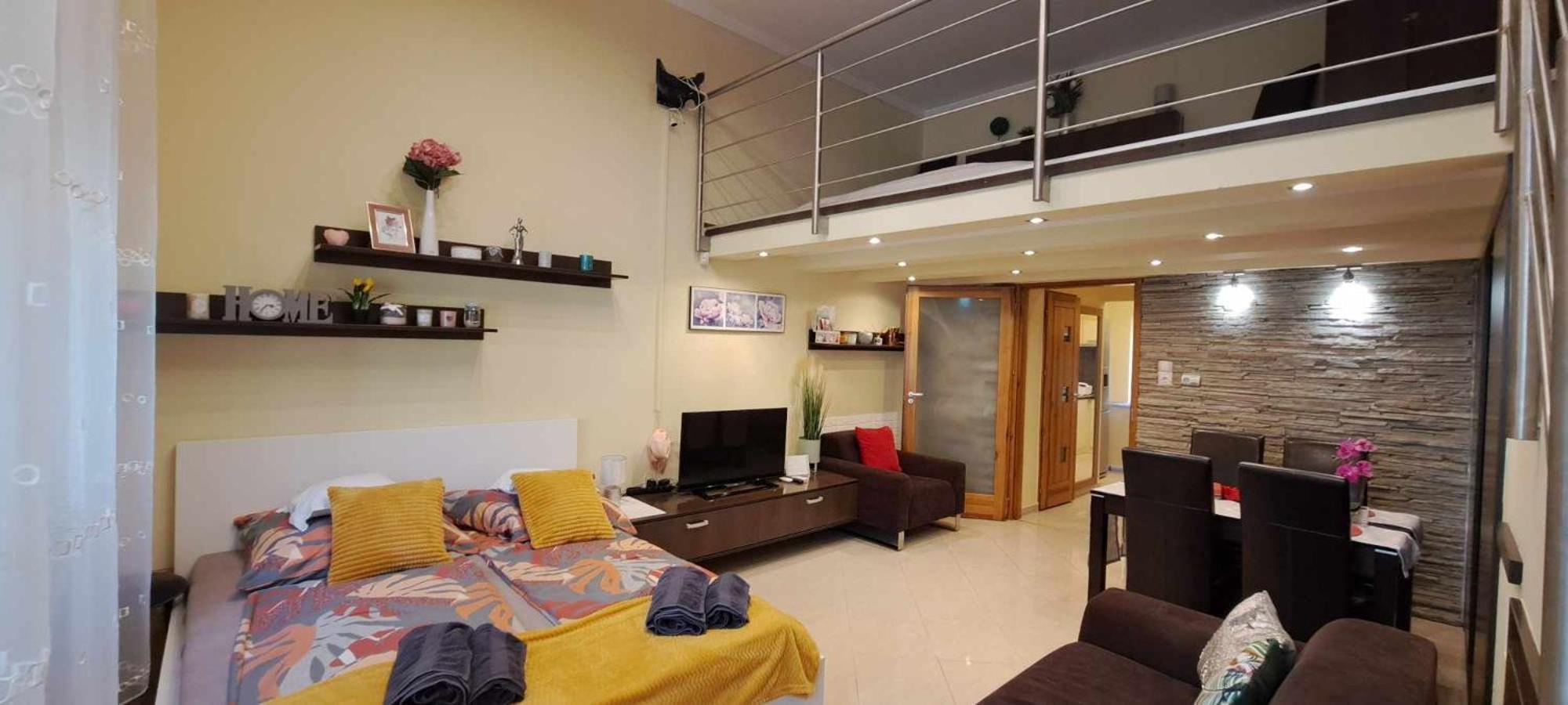 Szandi Belvarosi Apartman Szeged Ngoại thất bức ảnh