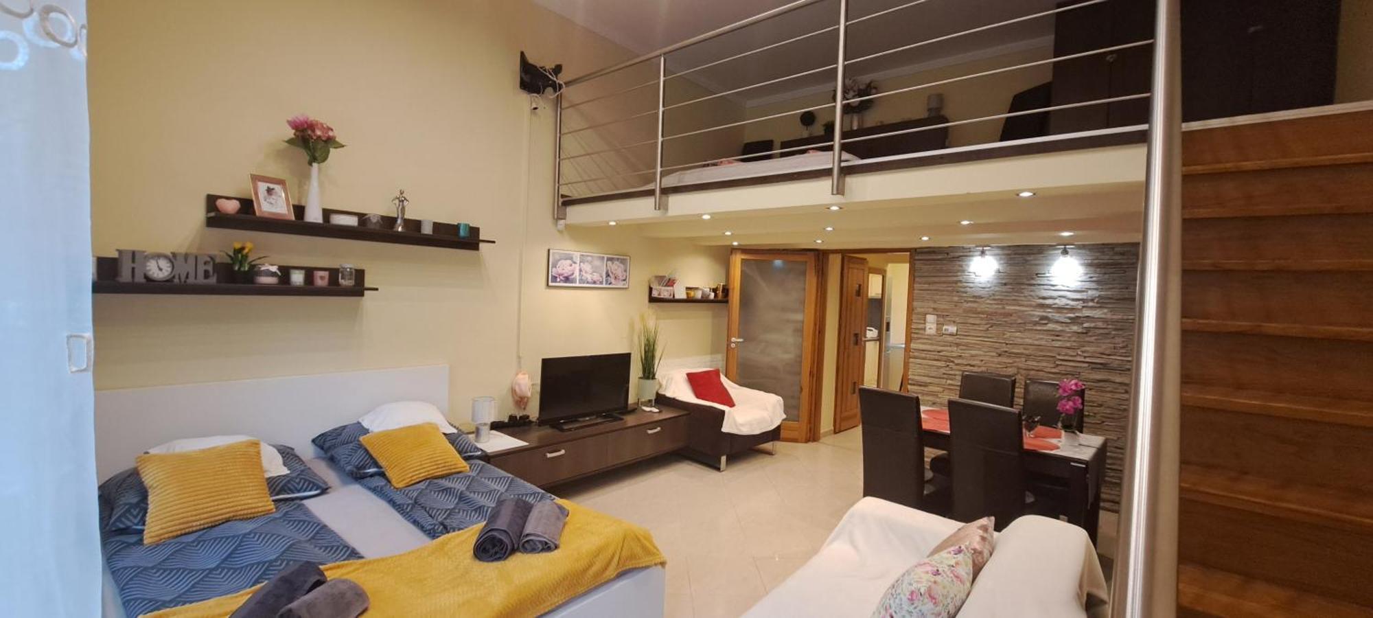 Szandi Belvarosi Apartman Szeged Ngoại thất bức ảnh