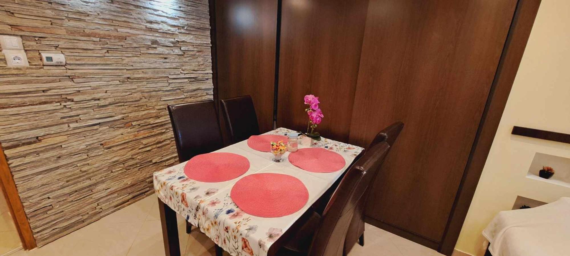 Szandi Belvarosi Apartman Szeged Ngoại thất bức ảnh