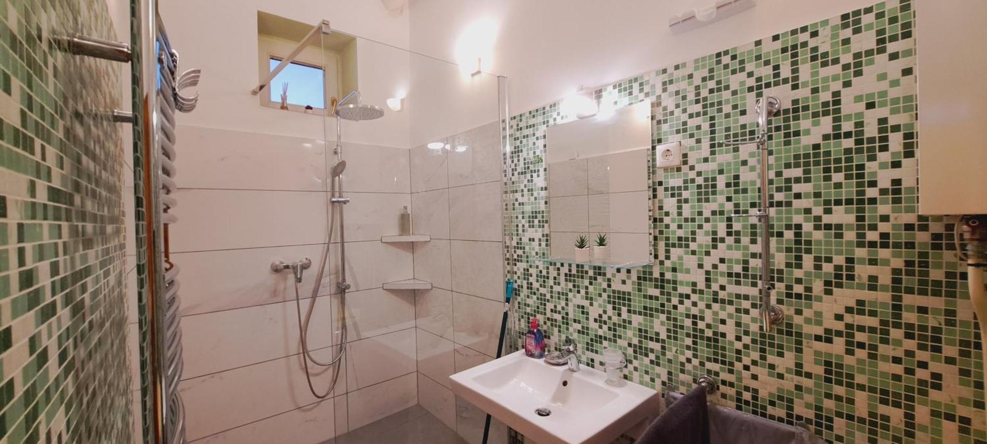 Szandi Belvarosi Apartman Szeged Ngoại thất bức ảnh